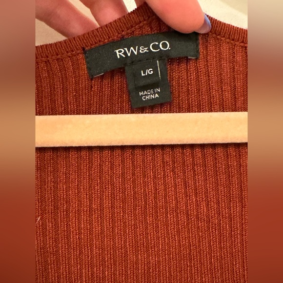 Rust coloured midi dress from RW&Co sz L - Picture 3 of 6